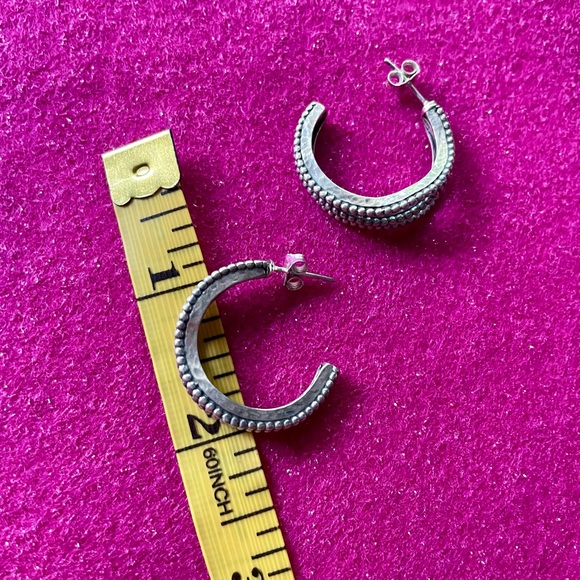 Or Paz Sterling Silver 1" Round Hoop Earrings - Picture 8 of 13